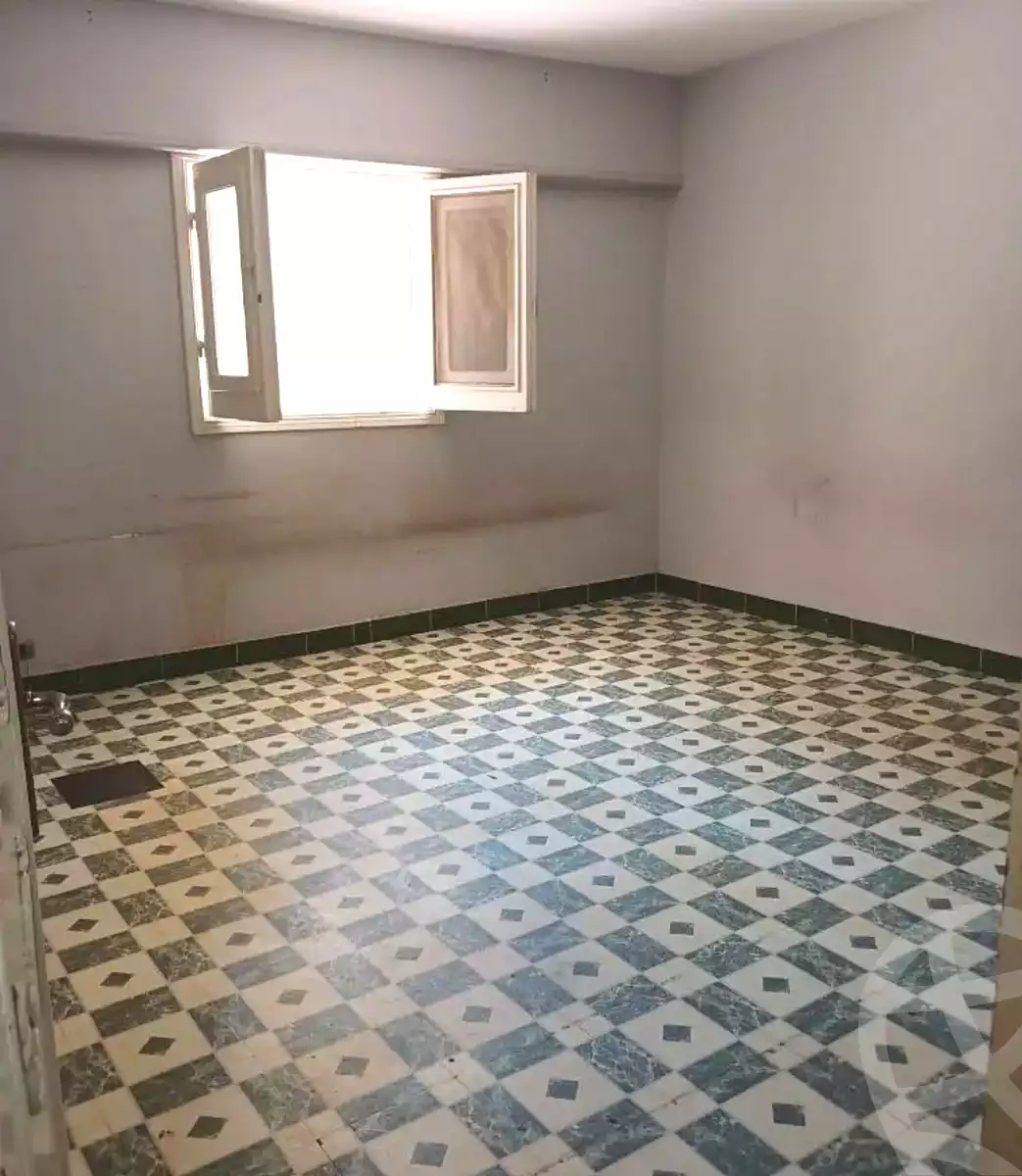 https://aqarmap.com.eg/ar/listing/7021861-for-sale-alexandria-el-asafra-l-sfr-bhry