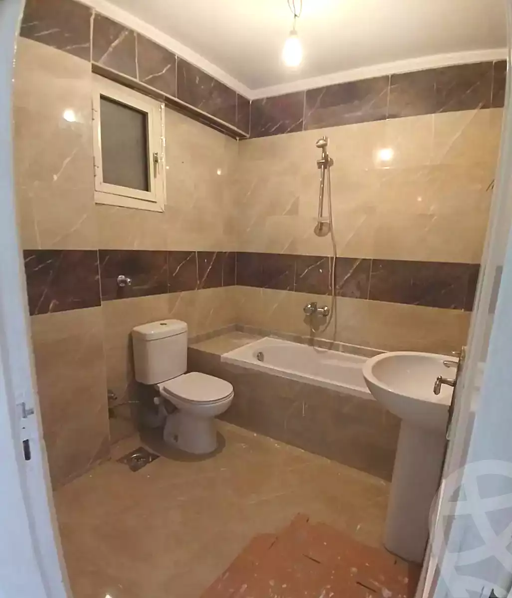 https://aqarmap.com.eg/ar/listing/7021874-for-sale-alexandria-el-asafra-l-sfr-bhry