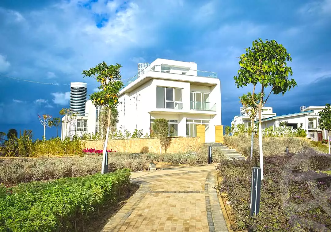 https://aqarmap.com.eg/ar/listing/7022154-for-sale-north-coast-new-alamein-mntj-t-l-lmyn-ljdyd-kmbwnd-mzryn