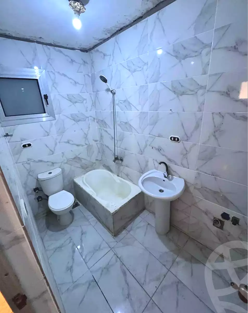 https://aqarmap.com.eg/ar/listing/7022533-for-sale-alexandria-moharram-bey