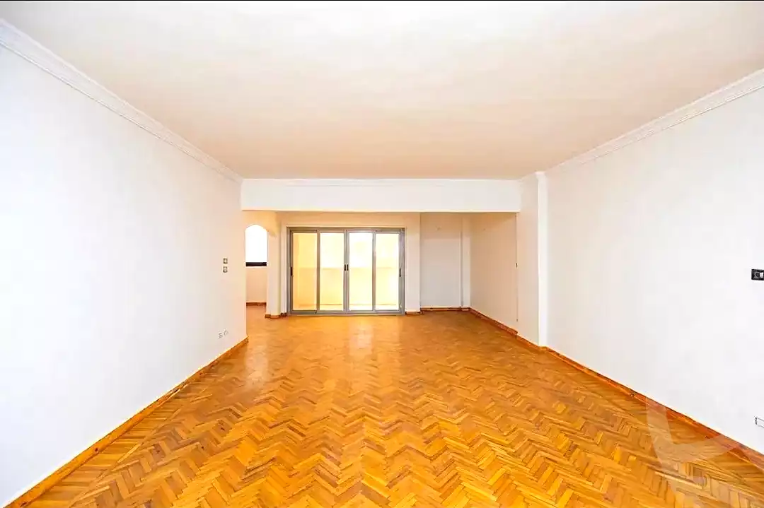 https://aqarmap.com.eg/ar/listing/7022697-for-sale-alexandria-ganaklis