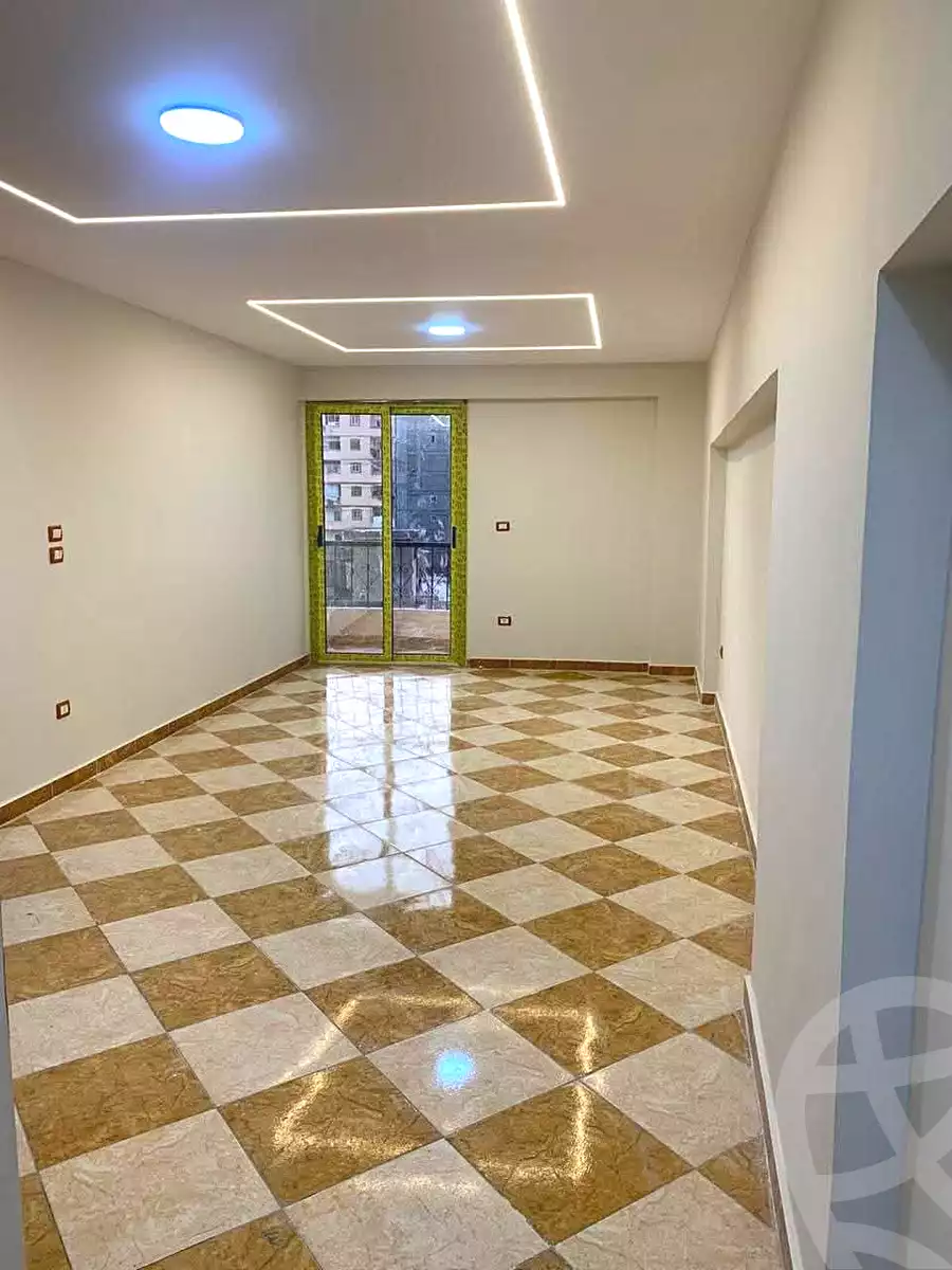 https://aqarmap.com.eg/ar/listing/7023099-for-sale-alexandria-miami-shr-jml-bd-lnsr