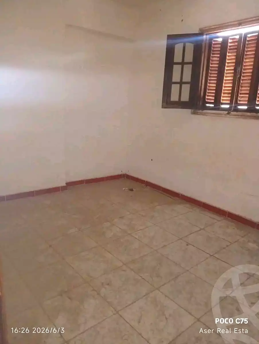 https://aqarmap.com.eg/ar/listing/7023238-for-sale-alexandria-sydy-bshr-shr-mlk-hfny