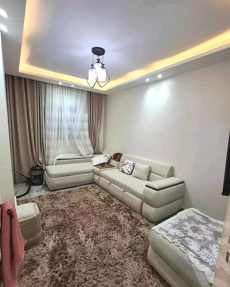 https://aqarmap.com.eg/en/listing/7023271-for-sale-alexandria-lsywf-el-falki