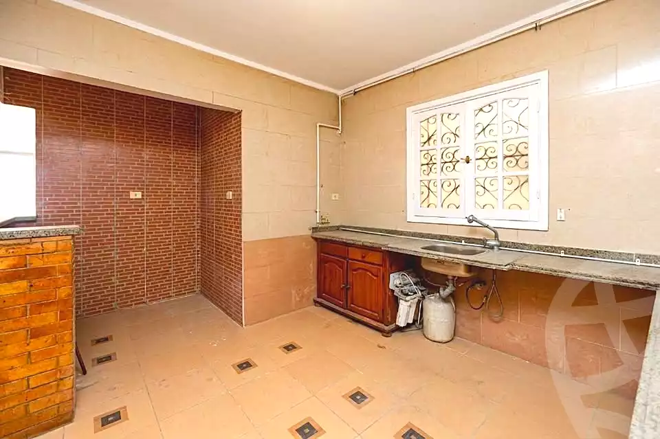 https://aqarmap.com.eg/ar/listing/7023308-for-sale-alexandria-ganaklis
