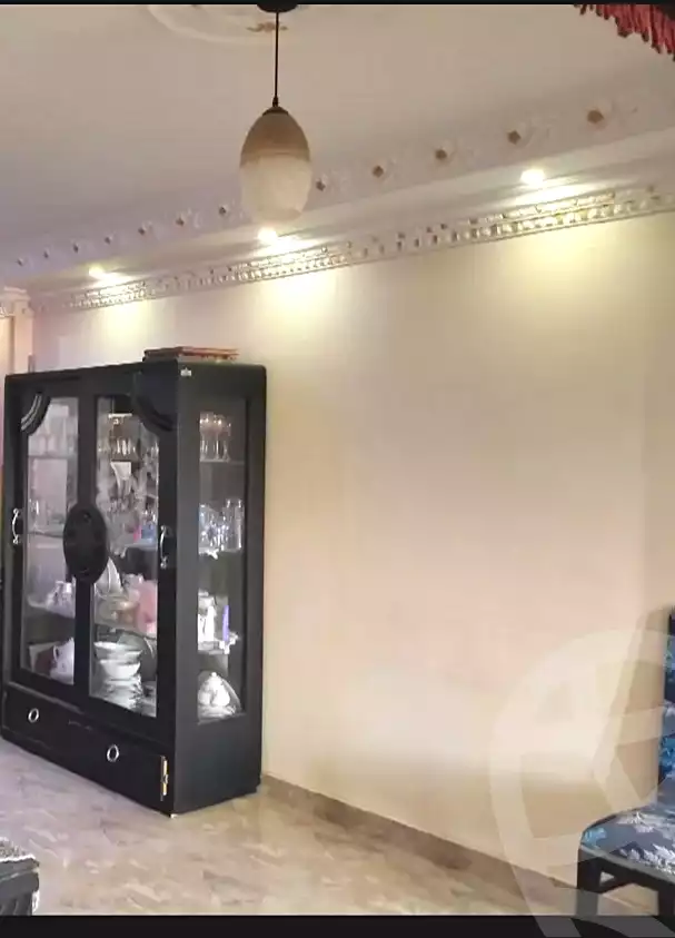 https://aqarmap.com.eg/en/listing/7023588-for-sale-cairo-helwan-helwan-el-sharkeya-ryad-pasha-st