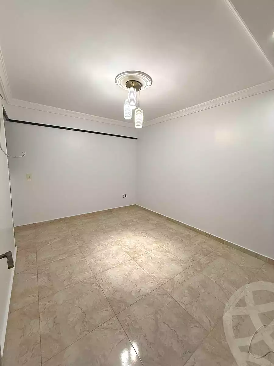 https://aqarmap.com.eg/ar/listing/7023769-for-sale-alexandria-el-mandara-shr-jml-bd-lnsr