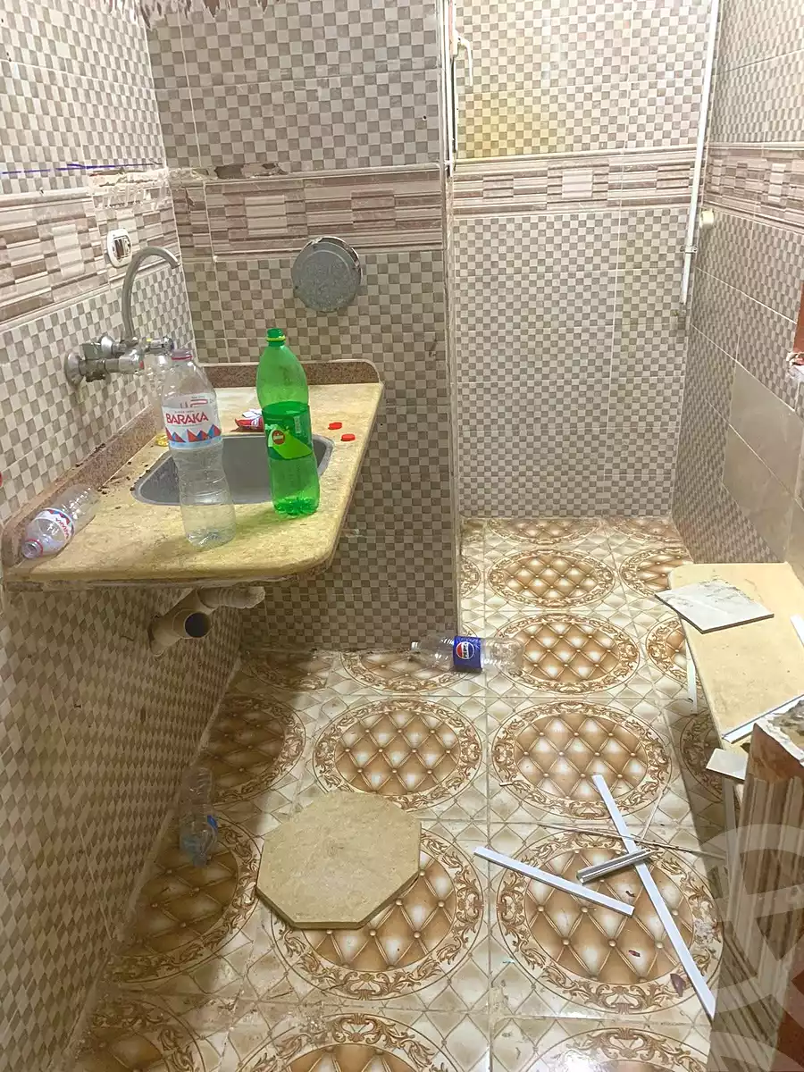 https://aqarmap.com.eg/ar/listing/7023775-for-sale-alexandria-bahray-el-anfoshy-ismail-sabry-st