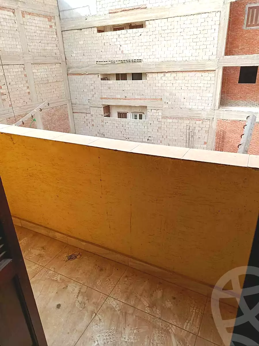 https://aqarmap.com.eg/ar/listing/7023788-for-rent-alexandria-al-agamy-bw-ywsf