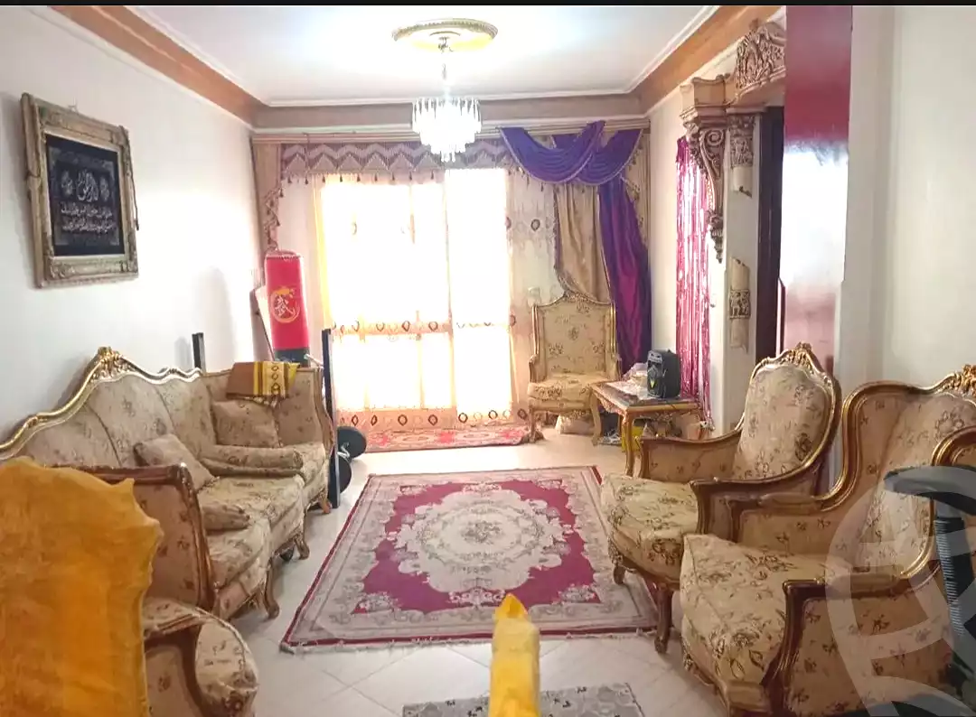 https://aqarmap.com.eg/ar/listing/7023820-for-sale-alexandria-al-agamy-el-hanouvel-radwan-st
