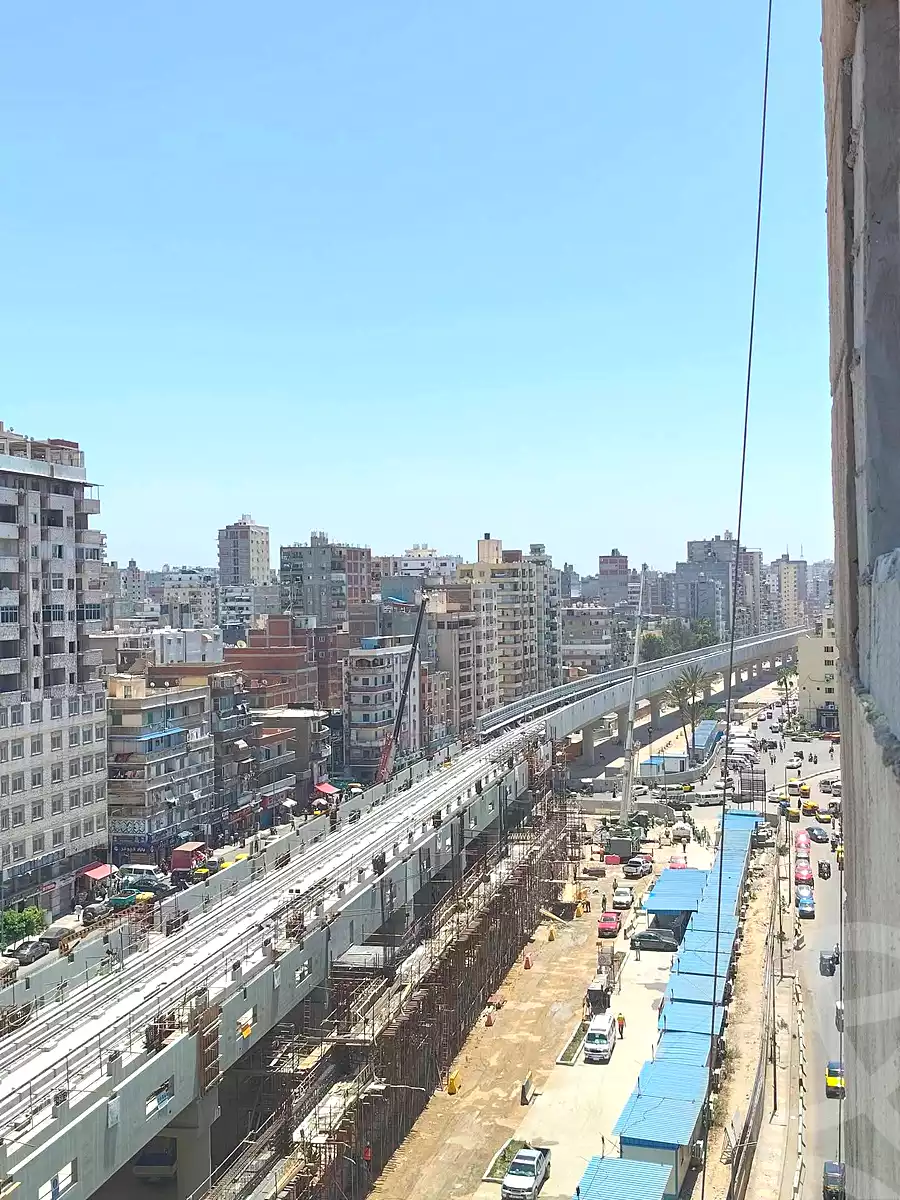 https://aqarmap.com.eg/ar/listing/7023873-for-sale-alexandria-sydy-bshr-shr-mlk-hfny
