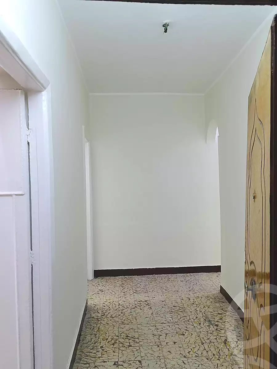 https://aqarmap.com.eg/en/listing/7024048-for-sale-cairo-el-haram-shareaa-khatem-el-morsalen