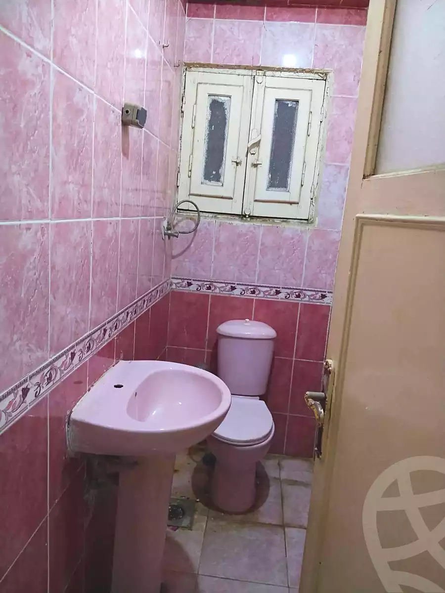 https://aqarmap.com.eg/ar/listing/7024131-for-rent-alexandria-al-agamy-el-hanouvel-rich-home-st