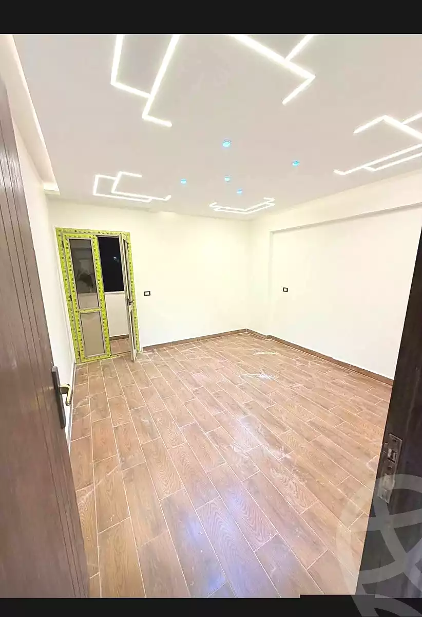 https://aqarmap.com.eg/en/listing/7024228-for-sale-alexandria-lsywf-el-falki