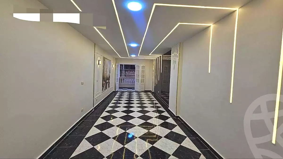 https://aqarmap.com.eg/ar/listing/7024260-for-sale-alexandria-miami-mohammed-ibn-saed-st