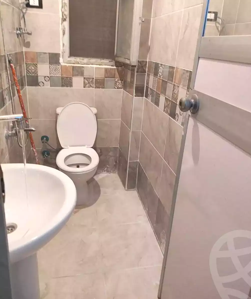 https://aqarmap.com.eg/ar/listing/7024413-for-sale-alexandria-el-asafra-l-sfr-bhry
