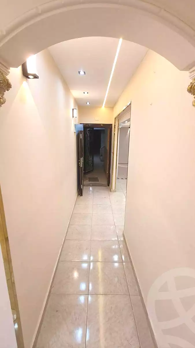 https://aqarmap.com.eg/en/listing/7024515-for-sale-alexandria-lsywf-el-falki