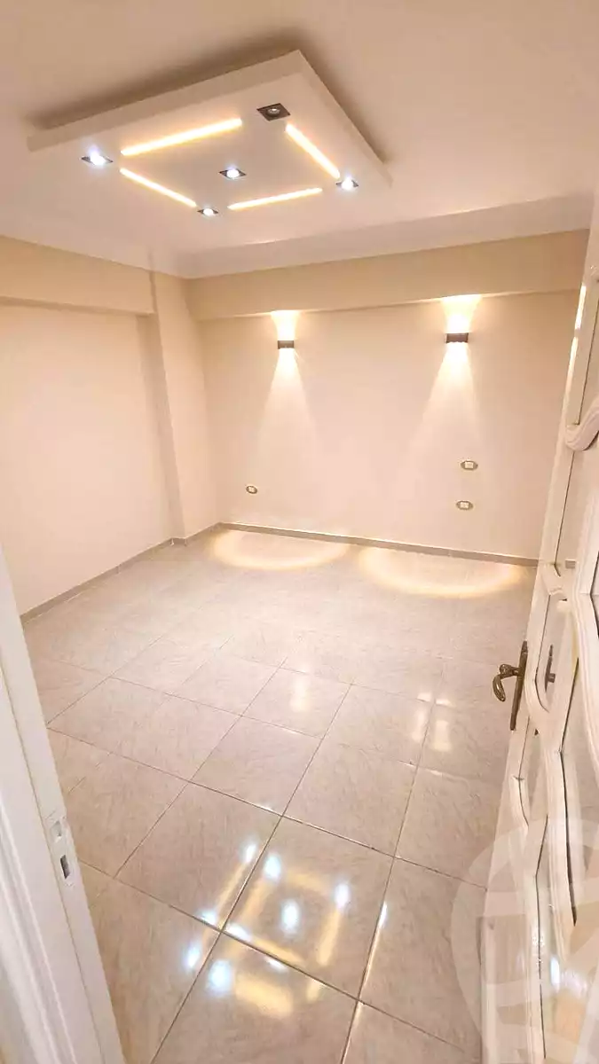 https://aqarmap.com.eg/en/listing/7024515-for-sale-alexandria-lsywf-el-falki