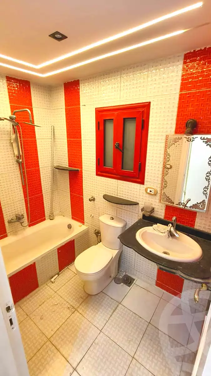 https://aqarmap.com.eg/en/listing/7024515-for-sale-alexandria-lsywf-el-falki