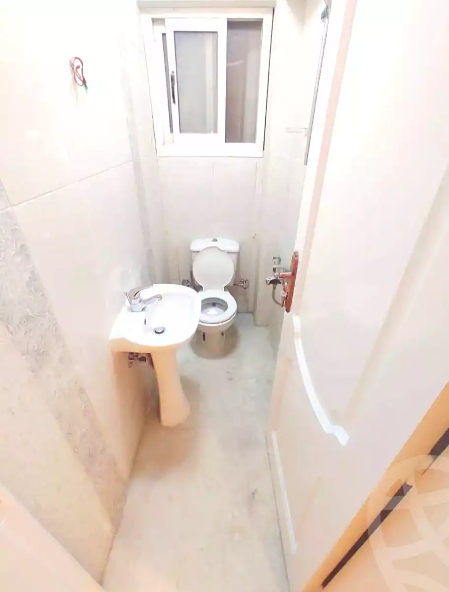 https://aqarmap.com.eg/ar/listing/7024596-for-sale-alexandria-sydy-bshr-sydy-bshr-bhry-khalil-hamada-st