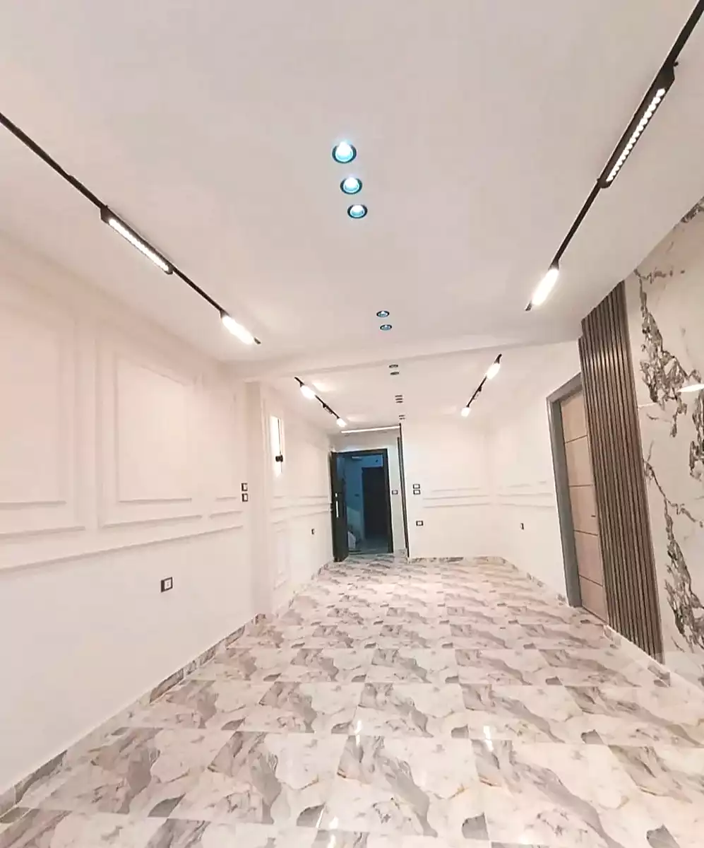 https://aqarmap.com.eg/ar/listing/7024693-for-sale-alexandria-al-agamy-lbytsh-ain-shams-st