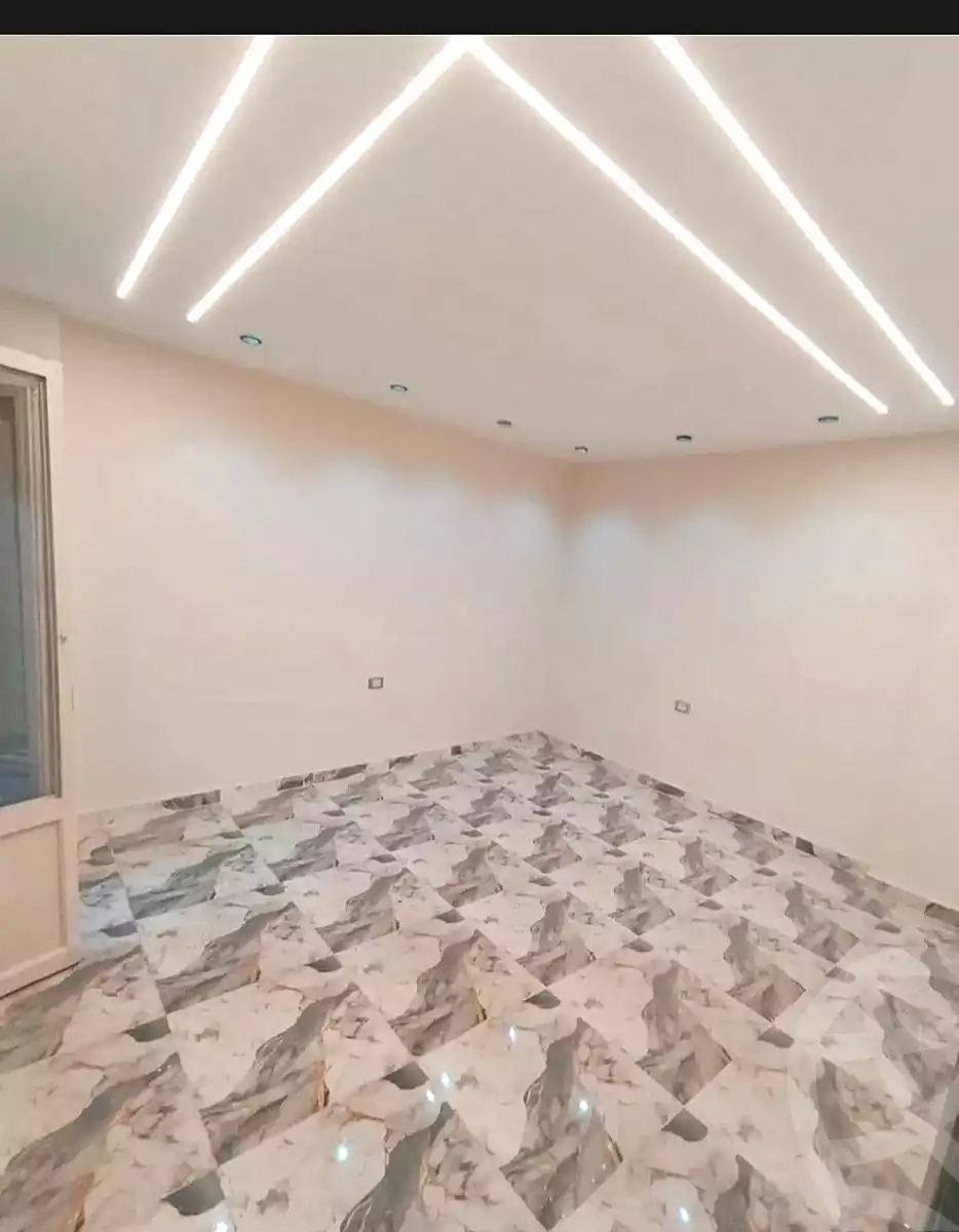 https://aqarmap.com.eg/ar/listing/7024693-for-sale-alexandria-al-agamy-lbytsh-ain-shams-st