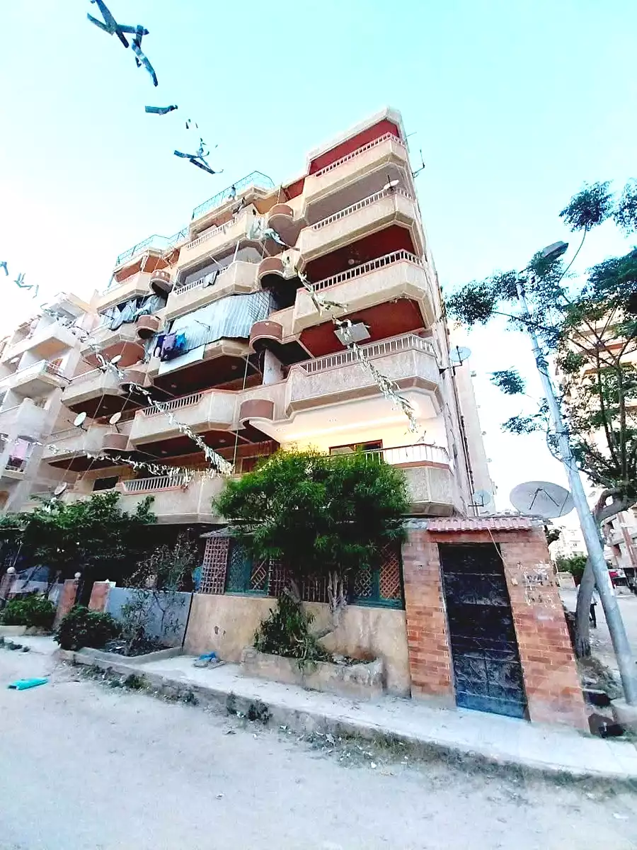https://aqarmap.com.eg/en/listing/7024872-for-sale-alexandria-al-agamy-shataa-el-nakheel