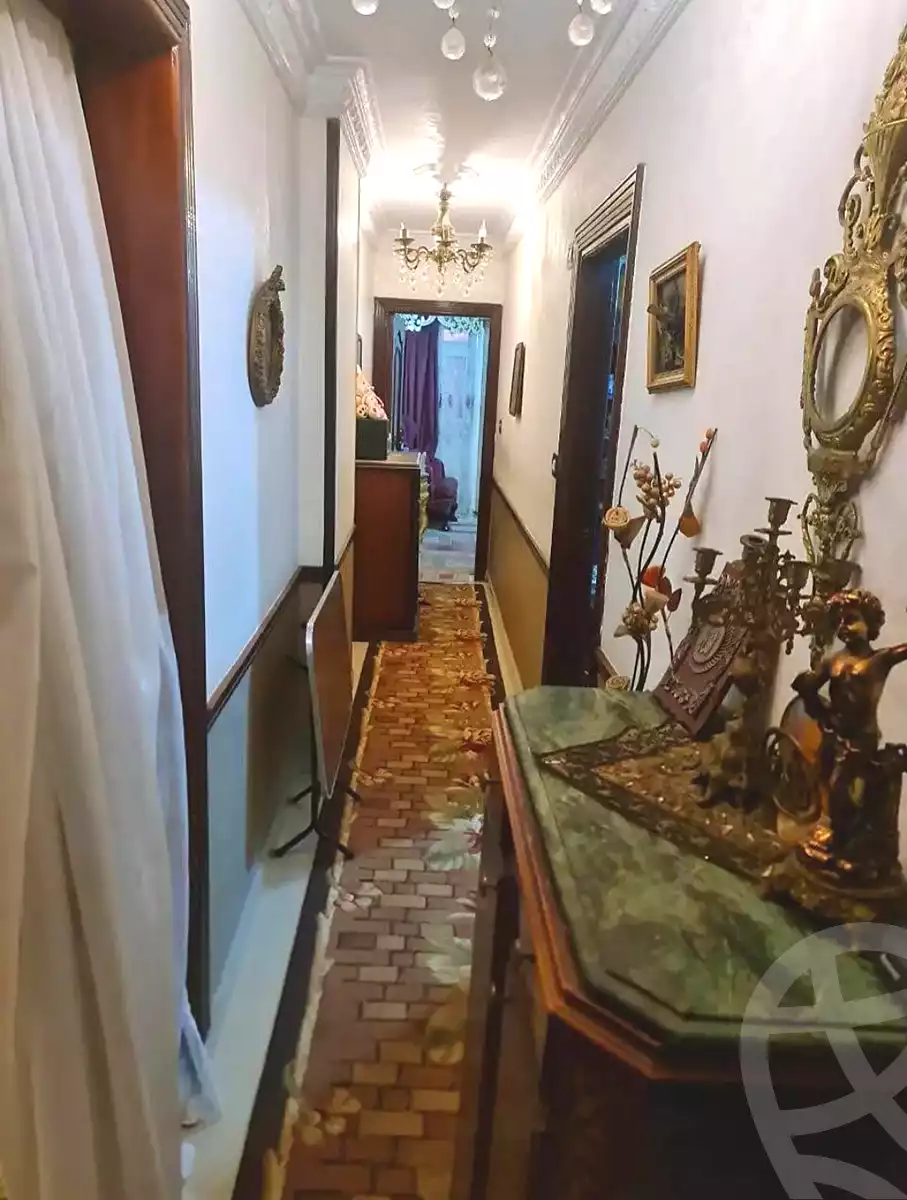 https://aqarmap.com.eg/ar/listing/7025016-for-sale-alexandria-alhadara-new-el-hadra