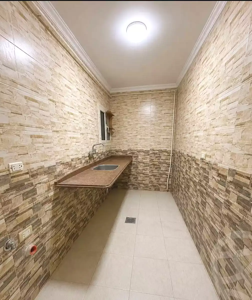 https://aqarmap.com.eg/en/listing/7025137-for-sale-alexandria-al-agamy-lbytsh-bianchiii