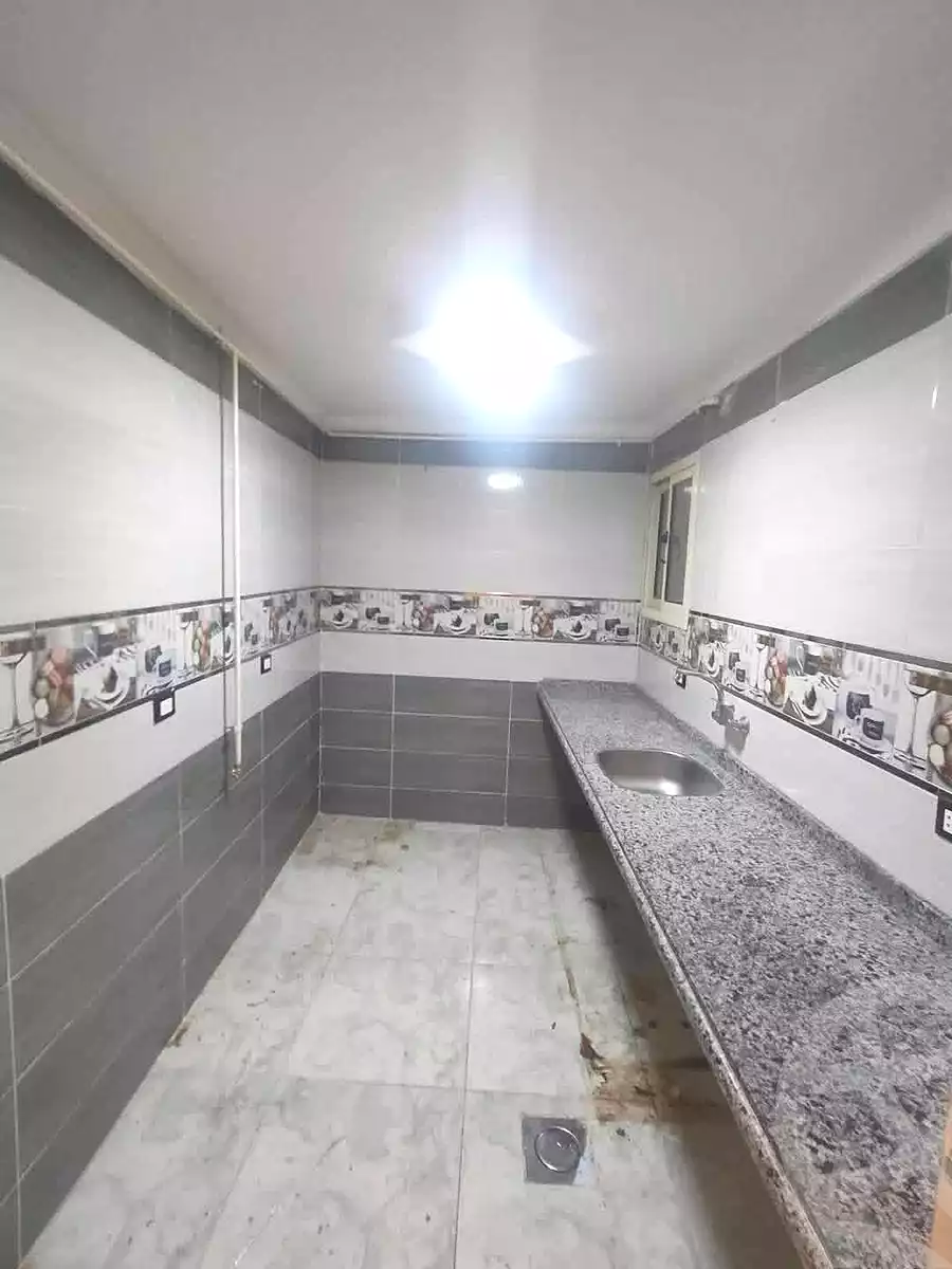 https://aqarmap.com.eg/ar/listing/7025239-for-sale-alexandria-lsywf-el-seyouf-qebly-el-salam-st