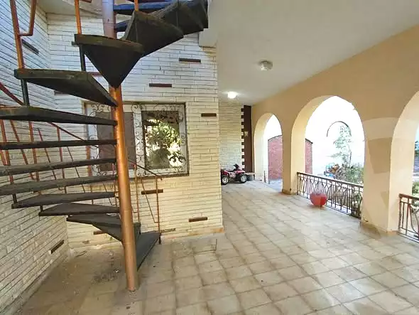 https://aqarmap.com.eg/en/listing/7025360-for-sale-alexandria-al-agamy-lbytsh-el-hanafeya-st