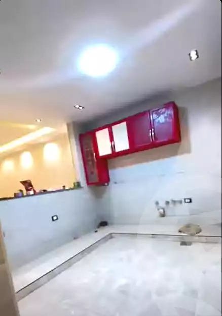 https://aqarmap.com.eg/en/listing/7025408-for-sale-cairo-helwan-helwan-el-sharkeya-mostafa-safwat-st