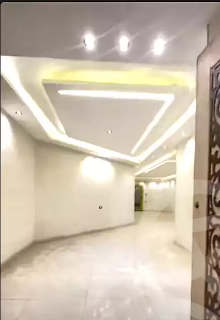 https://aqarmap.com.eg/en/listing/7025408-for-sale-cairo-helwan-helwan-el-sharkeya-mostafa-safwat-st