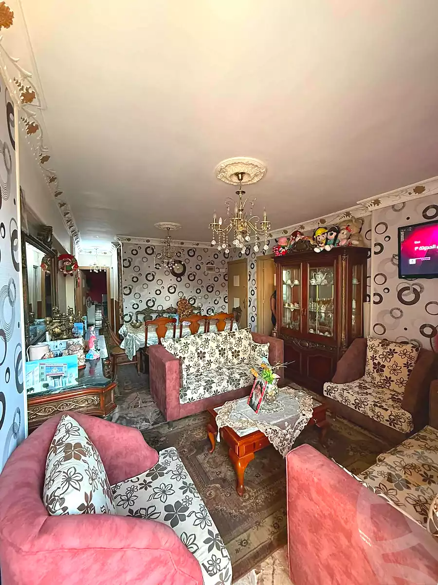 https://aqarmap.com.eg/ar/listing/7025479-for-sale-alexandria-sydy-bshr-sydy-bshr-bhry-shr-khld-bn-lwlyd