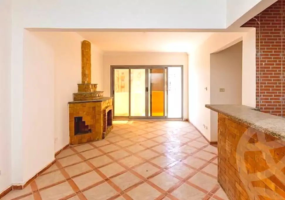 https://aqarmap.com.eg/en/listing/7025509-for-sale-alexandria-ganaklis