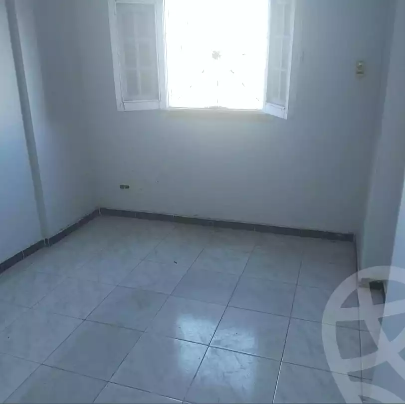 https://aqarmap.com.eg/ar/listing/7025524-for-rent-alexandria-lsywf-mostafa-kamel-st