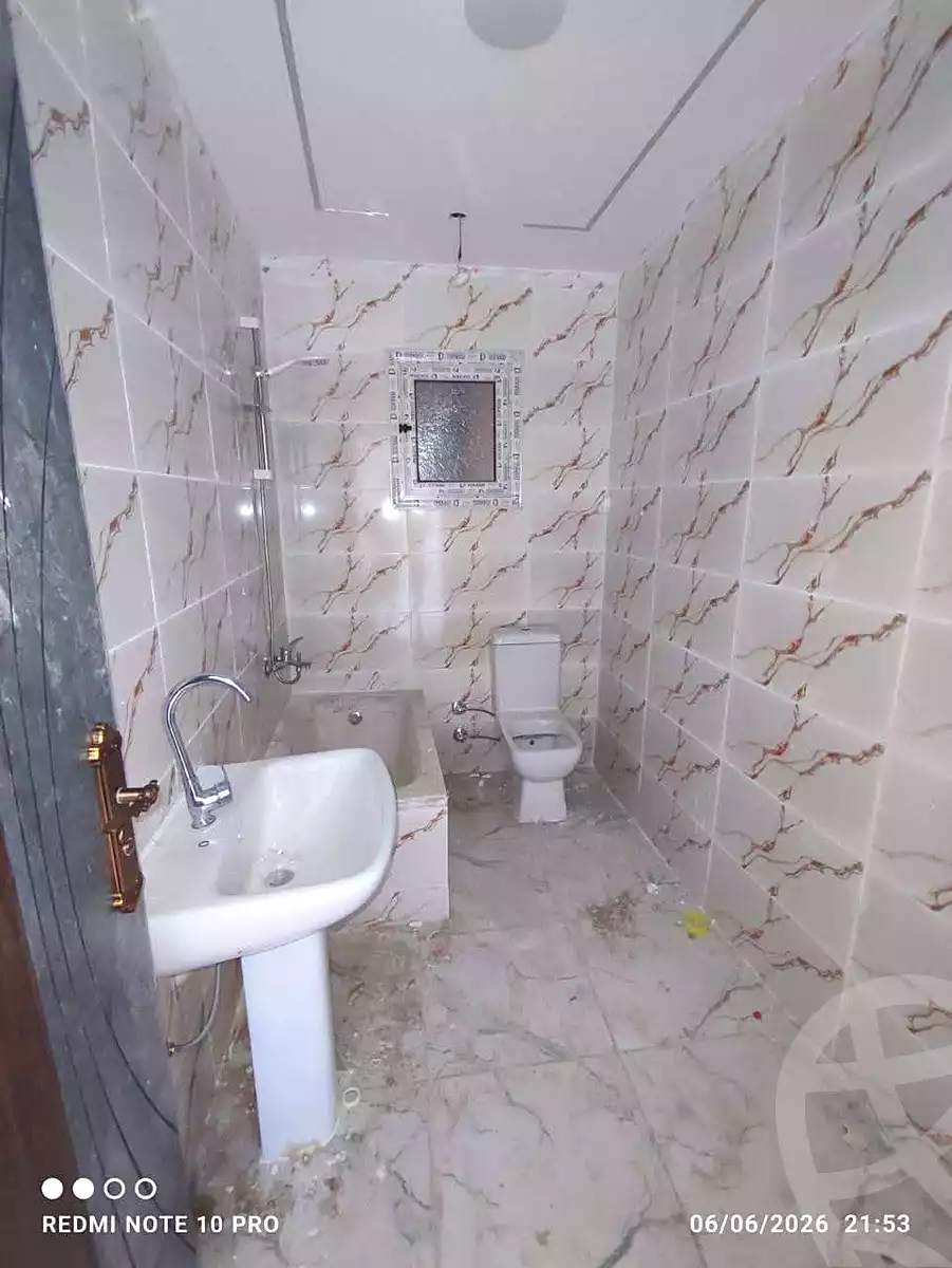 https://aqarmap.com.eg/ar/listing/7025644-for-sale-alexandria-al-agamy-lbytsh-mohamed-el-fardi-st