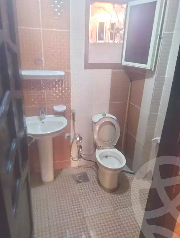 https://aqarmap.com.eg/en/listing/7025670-for-sale-alexandria-al-agamy-lbytsh-bianchiii