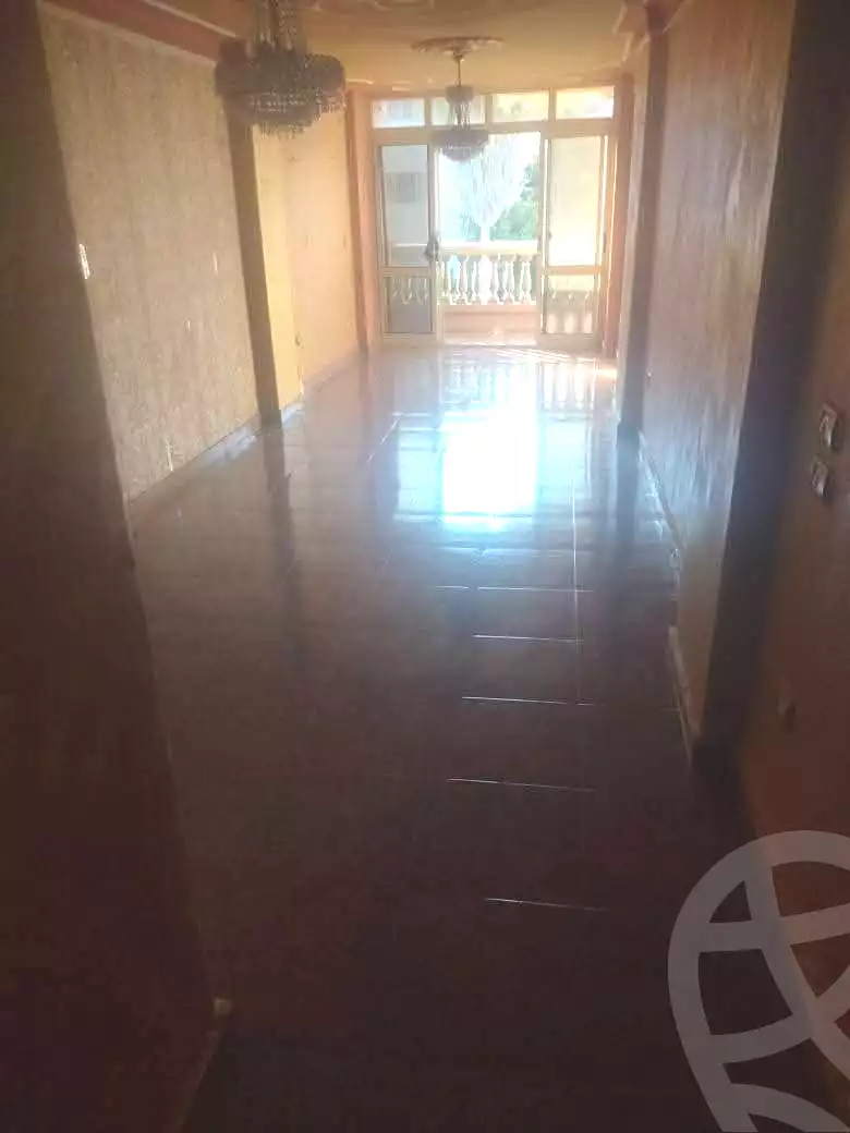 https://aqarmap.com.eg/ar/listing/7025672-for-sale-alexandria-al-agamy-lbytsh-bianchiii