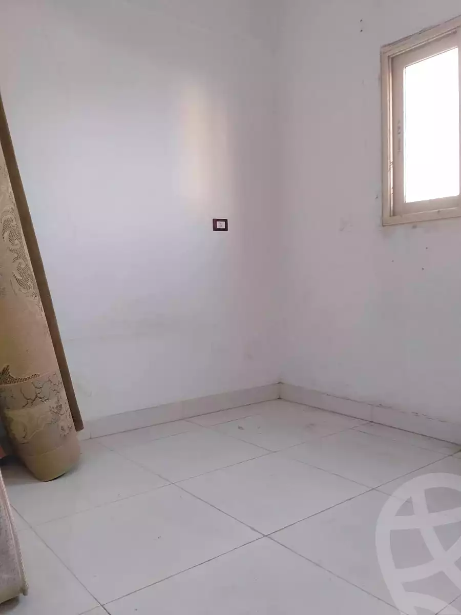 https://aqarmap.com.eg/en/listing/7025748-for-sale-alexandria-camp-cesar