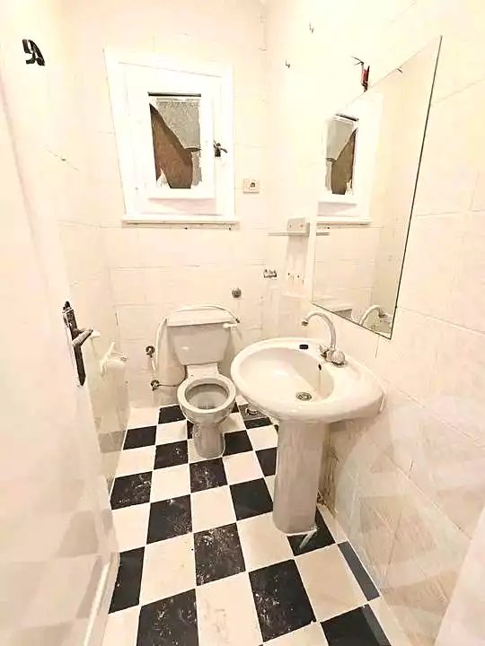 https://aqarmap.com.eg/ar/listing/7025777-for-sale-alexandria-al-agamy-shataa-el-nakheel