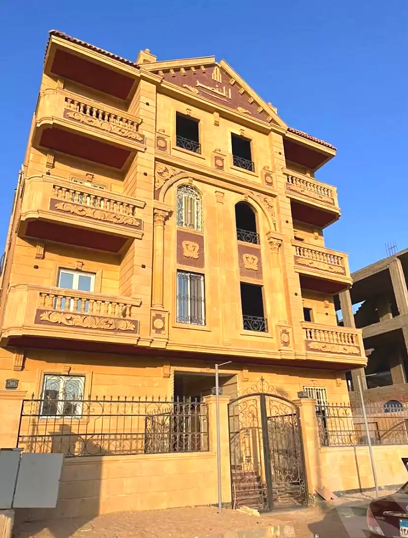 https://aqarmap.com.eg/en/listing/7025852-for-sale-cairo-badr-city-hai-el-ashgar-featured-neighborhood-bait-el-watan