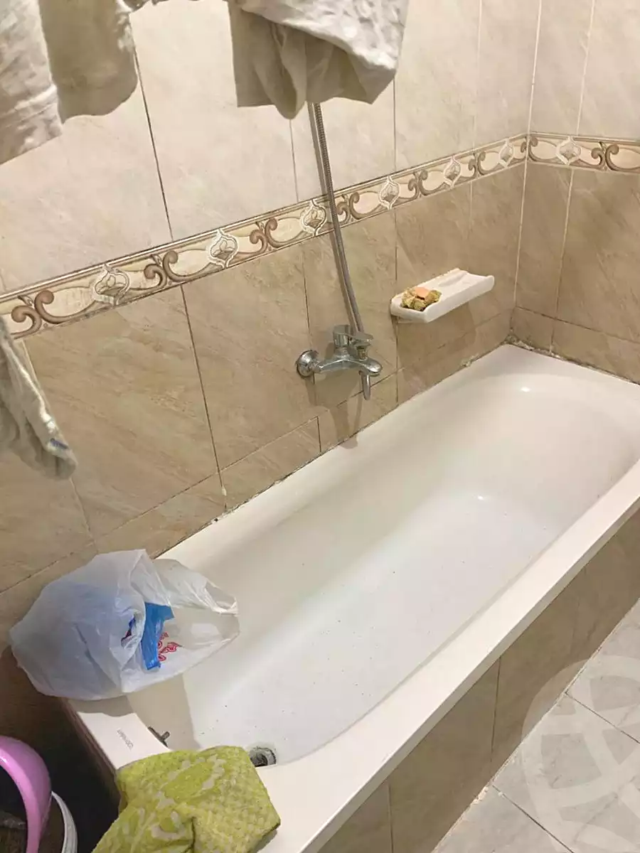 https://aqarmap.com.eg/ar/listing/7026066-for-rent-alexandria-miami-khld-bn-lwlyd