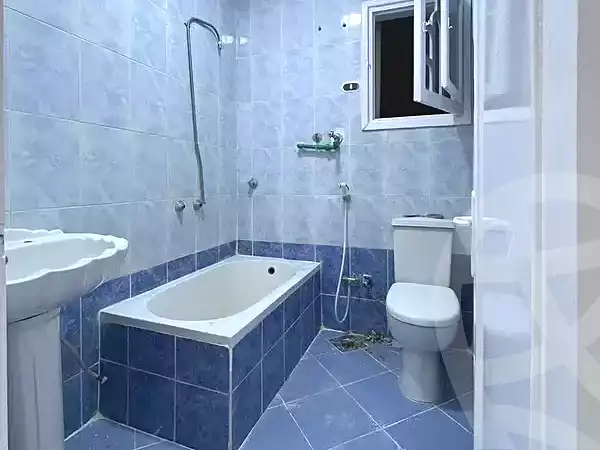 https://aqarmap.com.eg/ar/listing/7026706-for-sale-alexandria-al-agamy-shataa-el-nakheel
