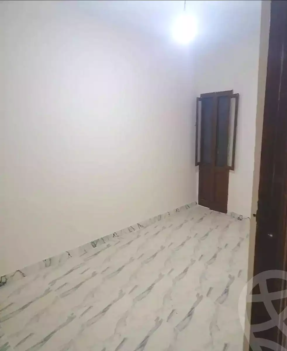 https://aqarmap.com.eg/ar/listing/7026834-for-sale-alexandria-al-agamy-lbytsh-el-bostan-st