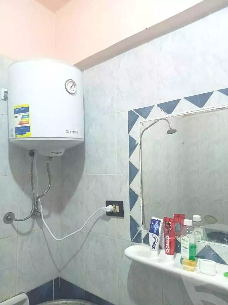 https://aqarmap.com.eg/ar/listing/7027008-for-sale-alexandria-al-agamy-el-hanouvel