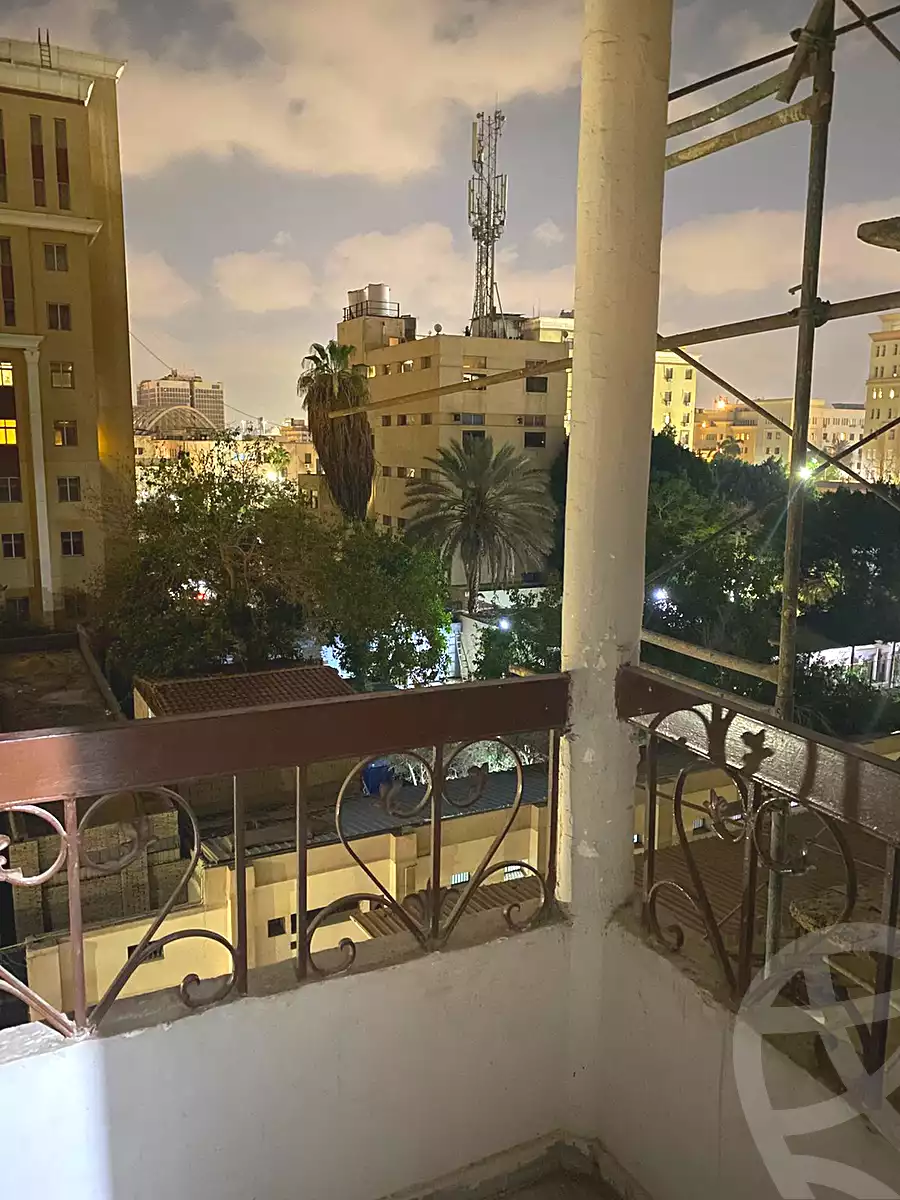 https://aqarmap.com.eg/ar/listing/7026999-for-sale-cairo-el-abbasiya-abdou-basha-al-sarayat-st