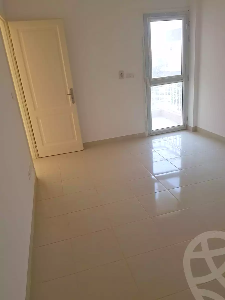 شقة بـ٣ غرف نوم في مدينتي، صورة ٣ من ١٦