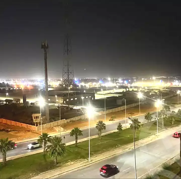 https://aqarmap.com.eg/ar/listing/7027598-for-rent-cairo-el-sheikh-zayed-city-compounds-beverly-hills