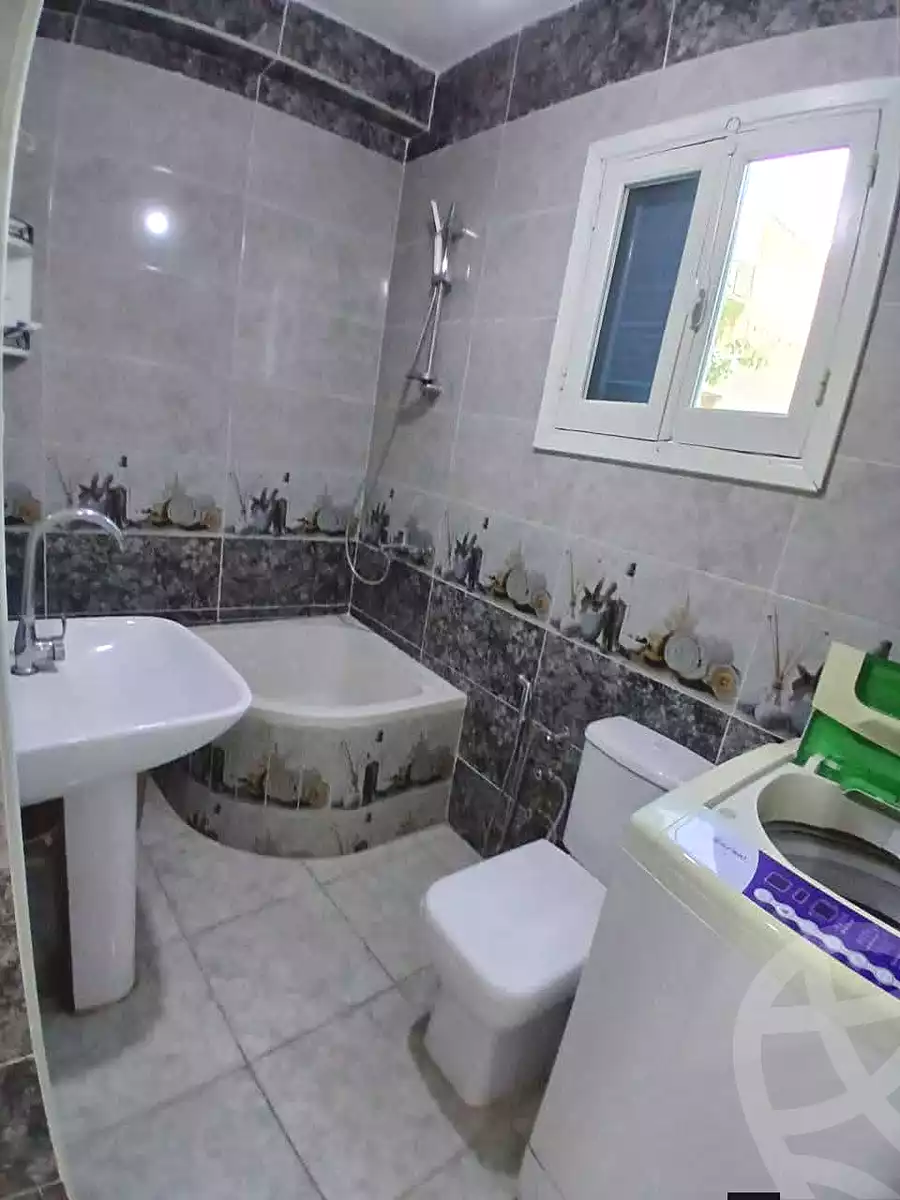 https://aqarmap.com.eg/ar/listing/7027705-for-sale-alexandria-al-agamy-lbytsh-al-samalehy-1-st